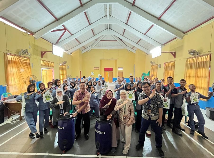 Langkah Kecil untuk Alam Pangandaran: SPs UNPAD Menggandeng SMKN 1 Pangandaran Wujudkan Generasi Peduli Lingkungan
